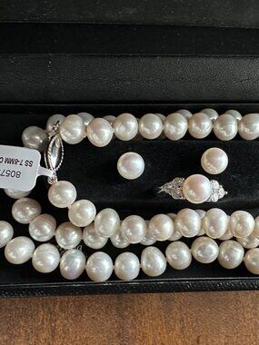 R.H. Macy & Co. Pearl Jewelry 4-Piece Set | Necklace Bracelet Earrings Ring